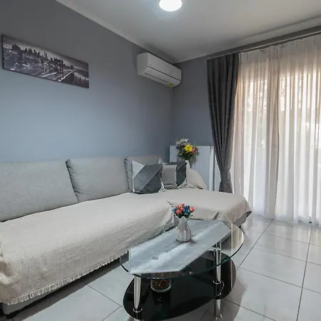 Apartment Sweet By Rentalspro - Nea Moudania